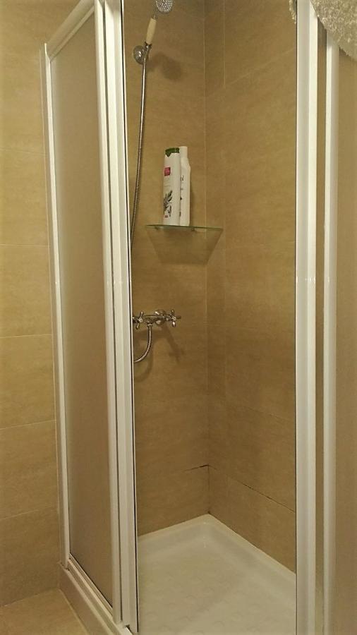 4 Estaciones Bnb Sevilla Bagian luar foto